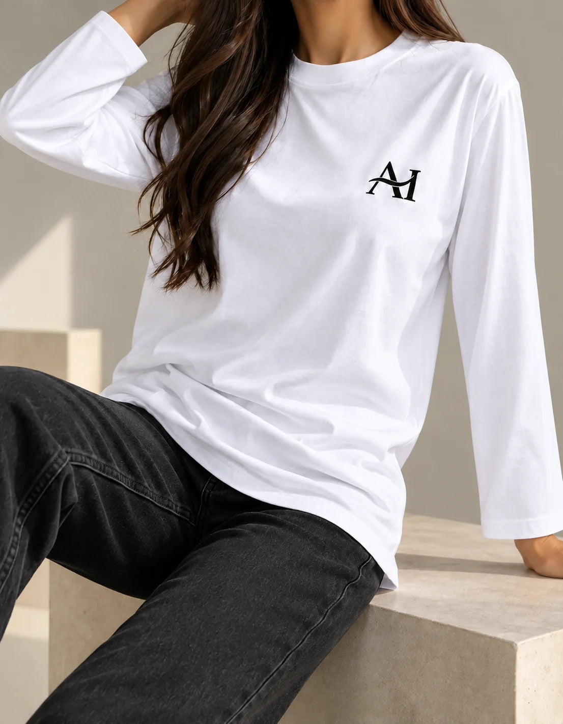 T-shirt blanc essentiel à manches longues