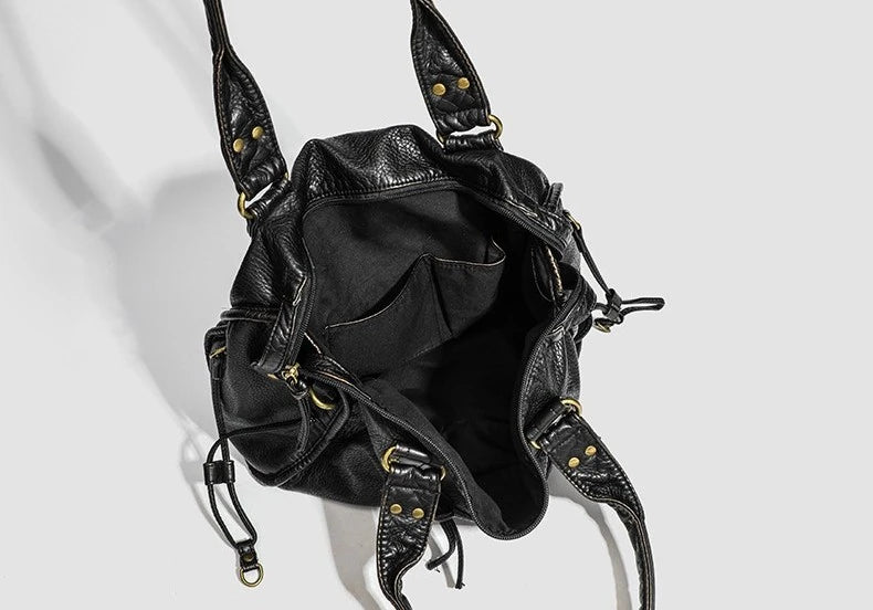 Schwarze Lederhandtasche