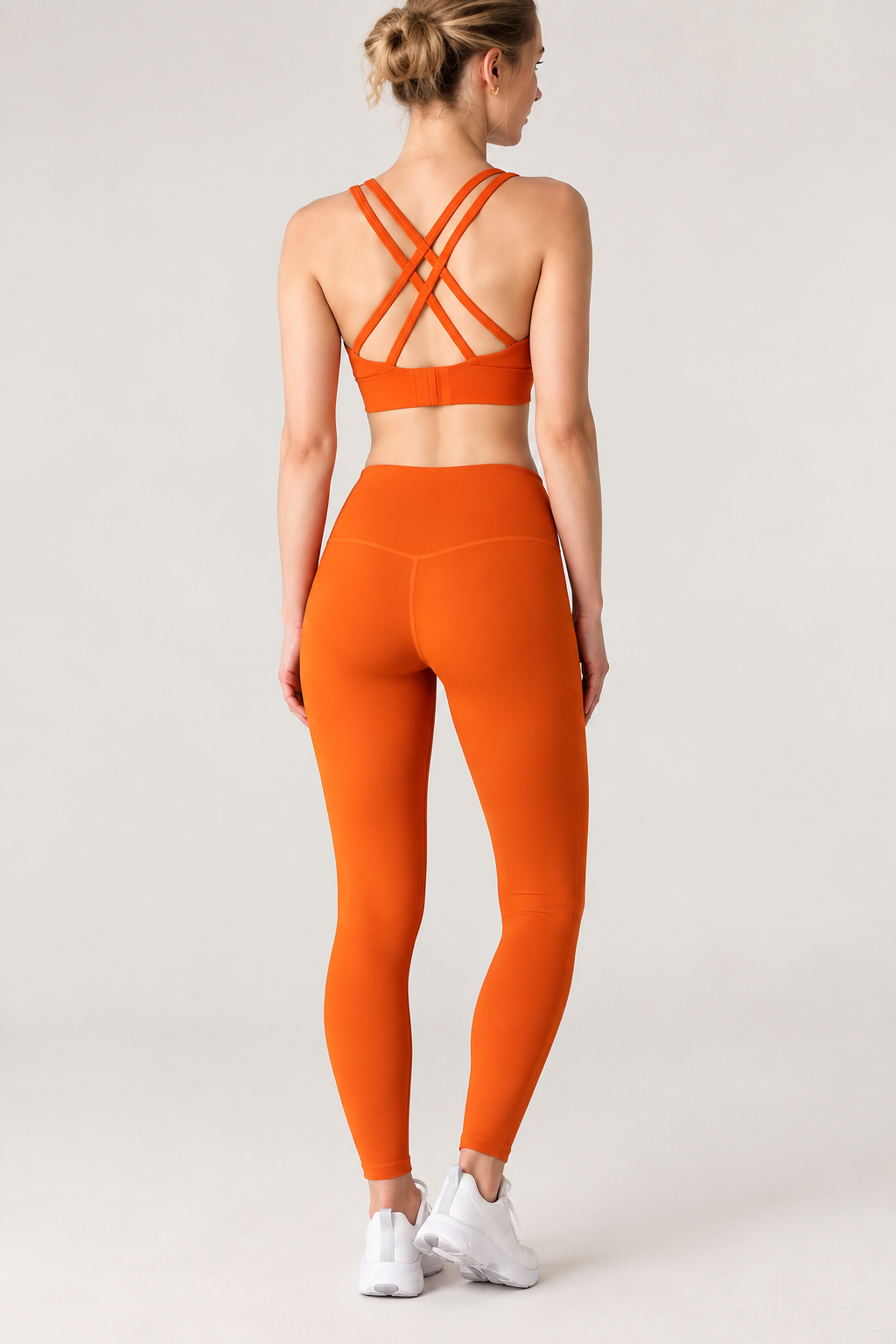 AURA Active Set– Sports Bra & High-Waisted Leggings