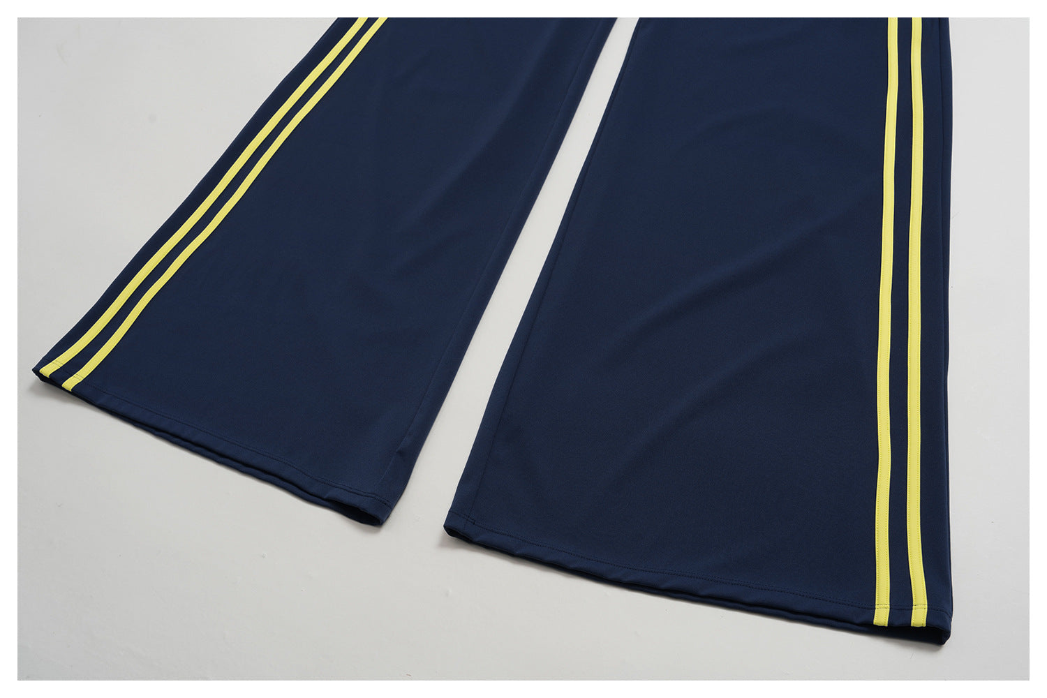High-Waisted Slimming Outdoor Fitness and Yoga Wear