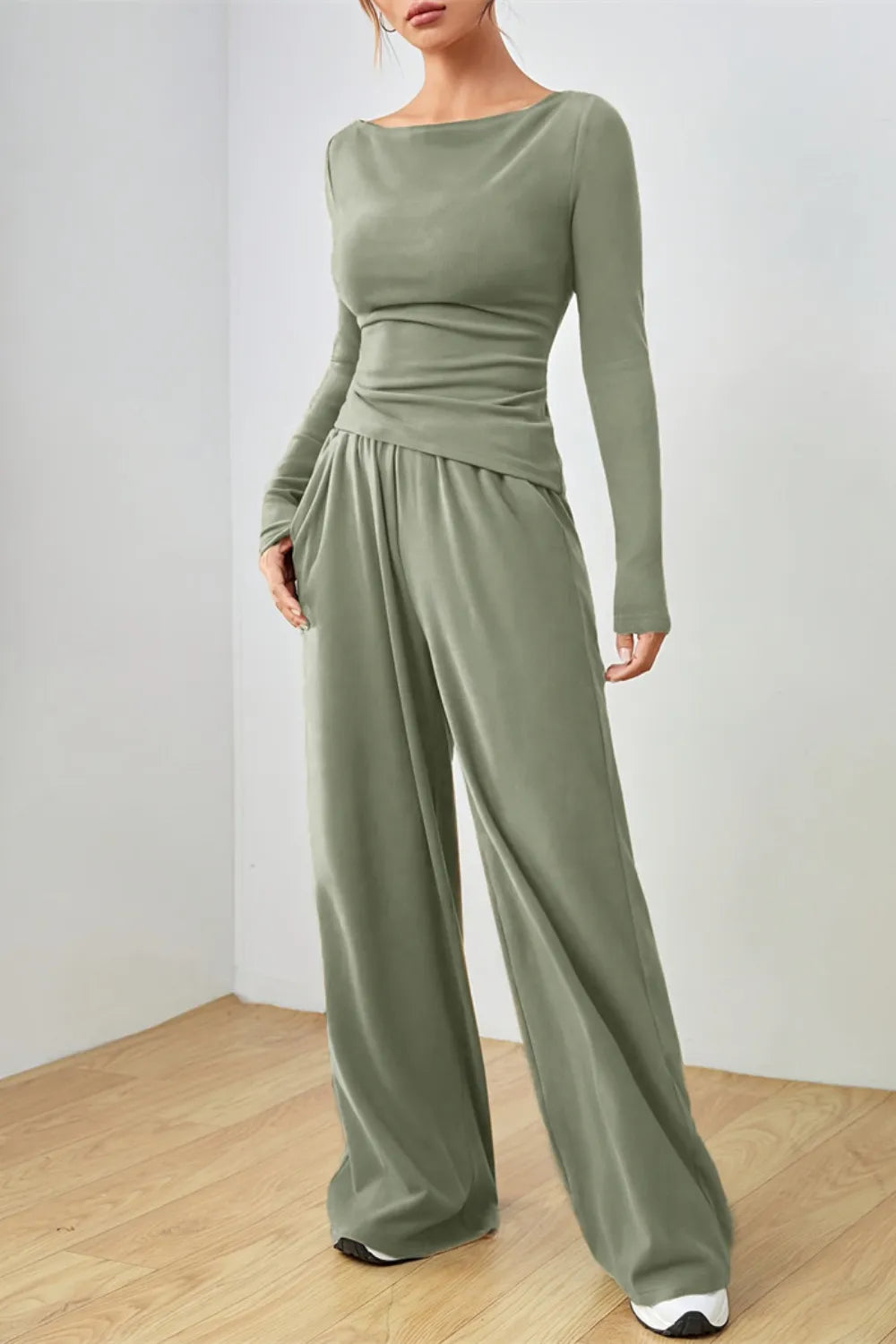 Vela Top & Pants Set