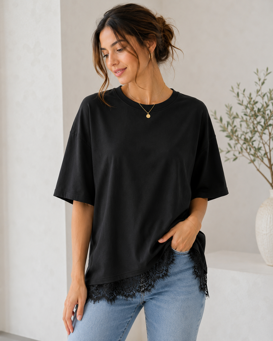 T-shirt ample pour femme à ourlet en dentelle – Noir